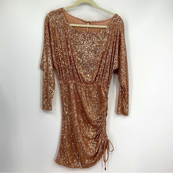 Free People Giselle Ruched Empire Waist Mini One Shoulder Dress in Rose NWT - Picture 1 of 17